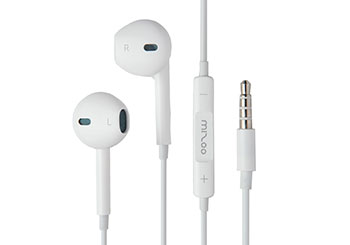 Product Photography Earphone-3